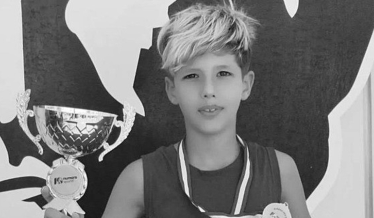 İzmir’deki kazadan üzücü gelişme! 10 yaşındaki Söke İdmanyurdu oyuncusu hayatını kaybetti.
