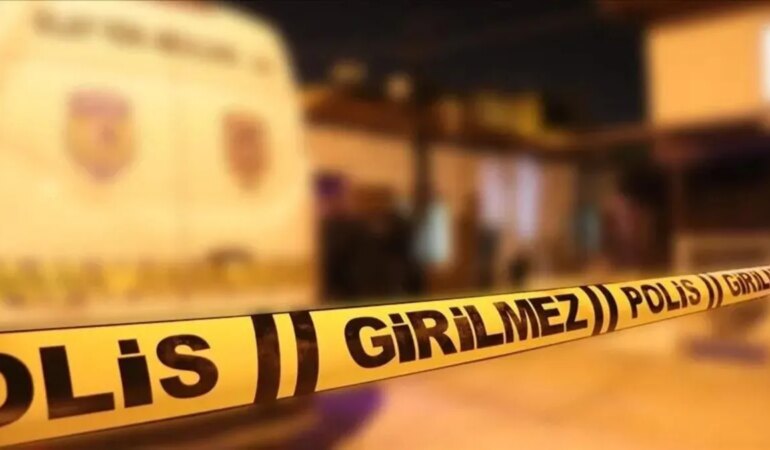 İzmir’de ceset paniği! Otomobilin içinde o halde bulundu.