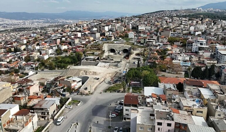 Son dakika: İzmir’de tünel sorunu Buca’yı etkiledi! Vatandaşlar zor durumda.