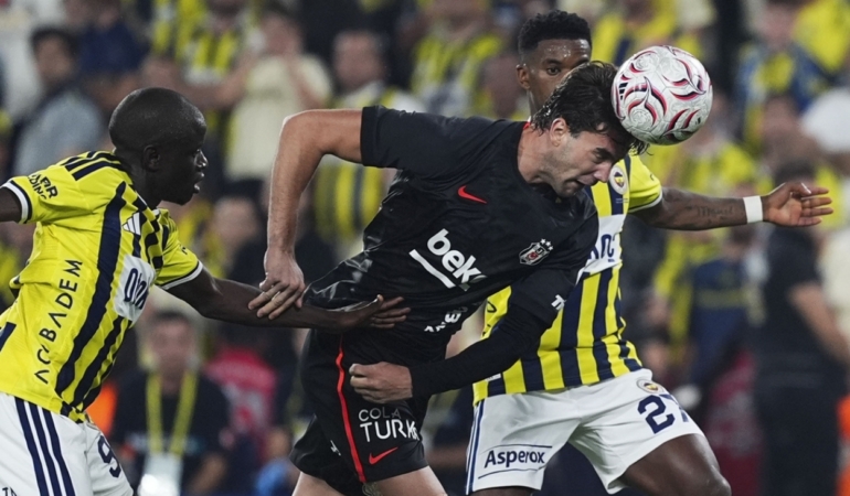 Fenerbahçe’de Vlahovic’e yönelik tepki: Neden transfer etmediniz?