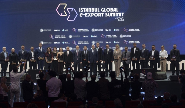 Bakan Bolat: Yıl sonu dijital ihracat hedefimiz 6 milyar dolar