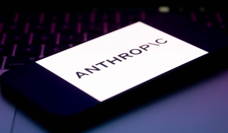 Coxon, Anthropic’ten ayrılmasının ardından yapay zeka alanındaki çalışanların teknolojinin süratli gelişiminden endişe duyduğunu belirtti.