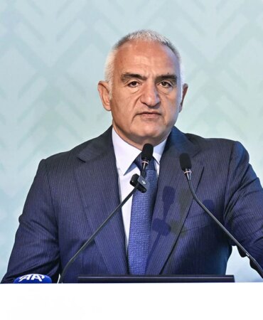 bakan-ersoy-2l6a_cover.jpg