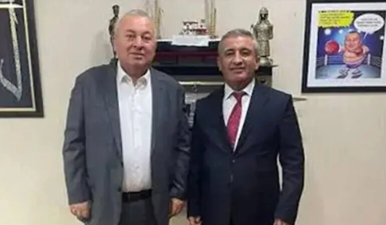 Cemal Enginyurt’un danışmanı Cem Tekinoğlu gözaltına alındı.
