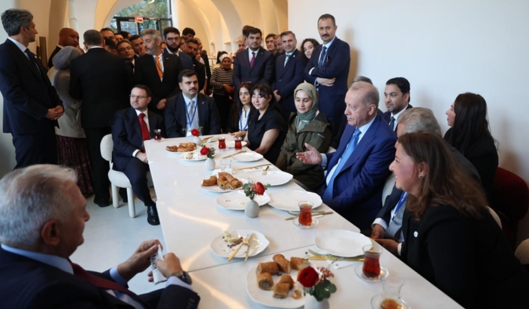 Cumhurbaşkanı Erdoğan, New York’ta vatandaşlarla buluştu.