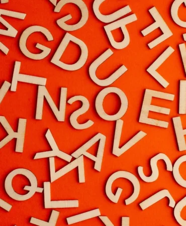 dictionarycom-toplumda-yayginlasan-ve-kalicilik-gosteren-5-bin-900-yeni-ingilizce-terimi-sozlugun-gu.webp