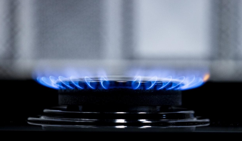 AB Komisyonu, üye ülkeleri enerji tüketimini azaltmaya teşvik ediyor.