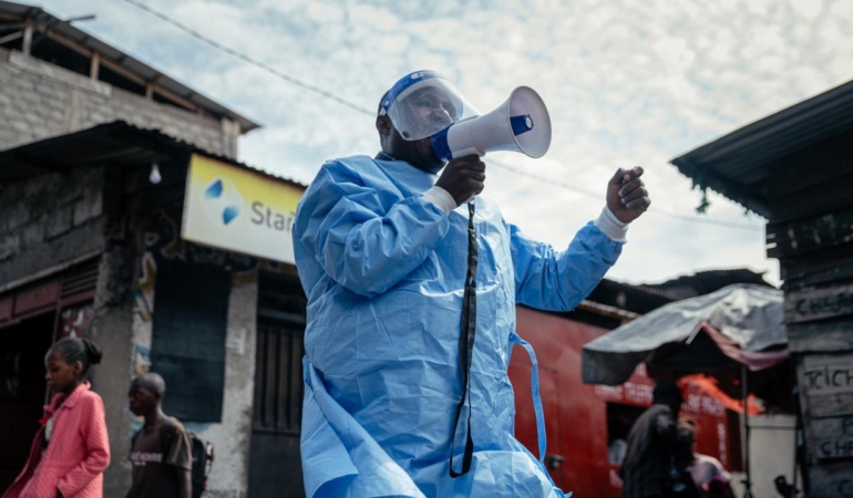 ebola-aa-2464911.jpg