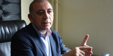 gursel-tekin-2397117.jpg
