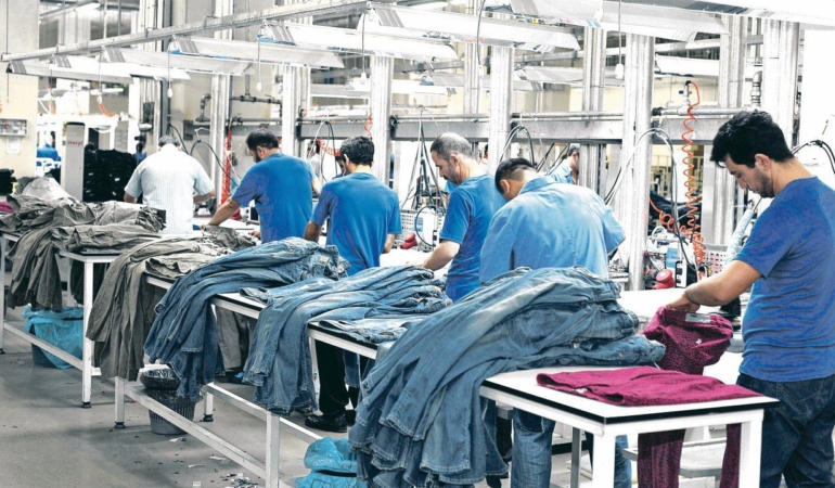 Geçmişteki birikimlerin yarattığı baskı omuzlarımızı eziyor