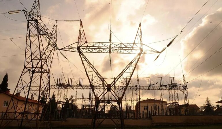 İZMİR’DE 19 EYLÜL CUMARTESİ GÜNÜ ELEKTRİK KESİNTİLERİ