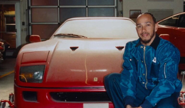 Lewis Hamilton’ın yeni Ferrari’si: 30 yıl boyunca garajda beklemiş F40