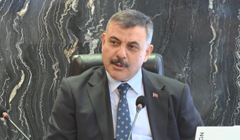 Bakan Çiftçi’den sürücüler için emniyet kemeri önerisi