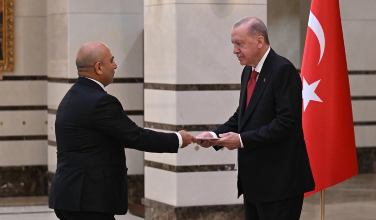 Cumhurbaşkanı Erdoğan, büyükelçilerin güven mektuplarını teslim aldı.