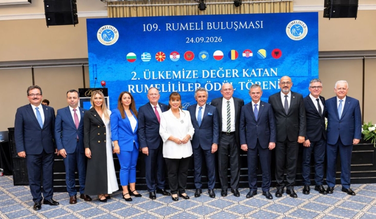 RUMELİSİAD’dan Ülkeye Katkı Sağlayanlara Ödül Töreni