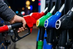 son-durum-akaryakit-fiyatlari-8-eylul-sali-pompa-degisti-mi-benzin-motorin-ve-lpgye-zam-indirim-var.webp