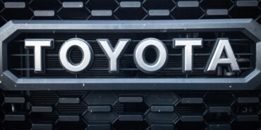 toyota-tarihinin-en-dikkat-cekici-5-spor-otomobili-cavk.jpg