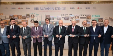 vakif-katilim-bursanin-vakif-mirasini-gelecege-tasiyor-1789727620.jpeg