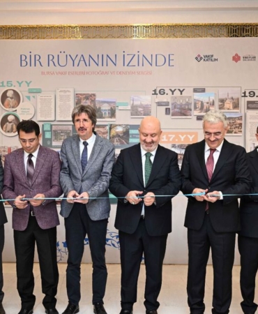 vakif-katilim-bursanin-vakif-mirasini-gelecege-tasiyor-1789727620.jpeg