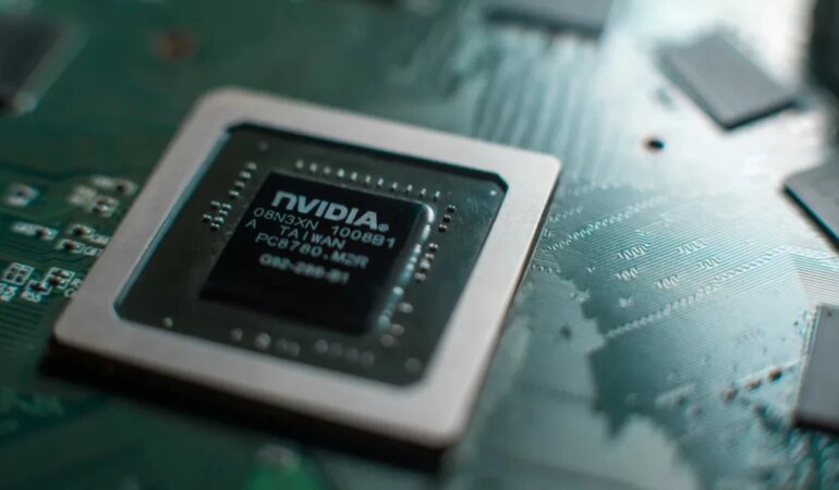 Çin’e 300 milyon dolarlık Nvidia çipini kaçırmaya teşebbüs eden CEO gözaltına alındı.