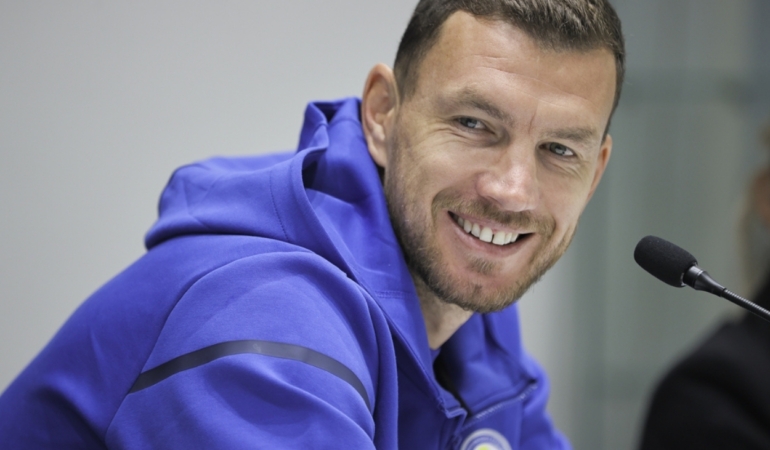 Edin Dzeko, veda etti: Bir dönemin sonu!