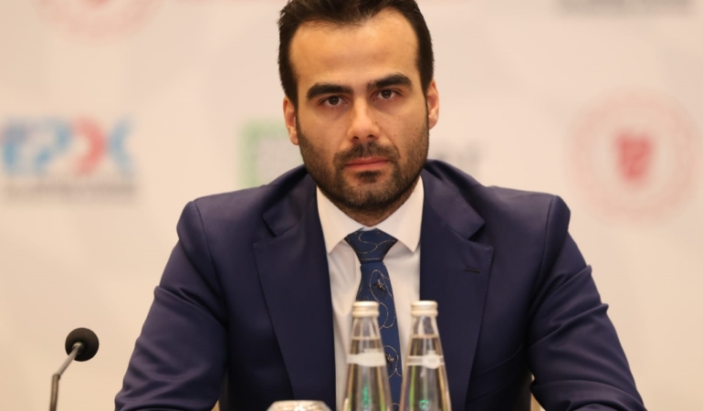 Baris-Erdeniz.jpeg