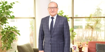 baskan-zeytinoglu-trumpin-gumruk-artirimlarinin-turkiyeye-olasi-etkilerini-degerlendirdi-1744103724.jpeg