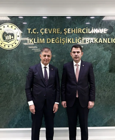 cemil-tugay-ve-bakan-kurum-1793116739984.png