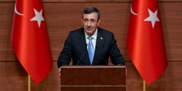 cevdet-yilmazaa-2483911.jpg