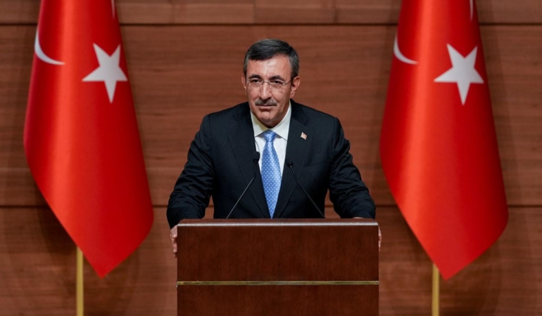 cevdet-yilmazaa-2483911.jpg