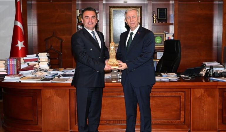 Dökmeci ve Yavaş, Sivrihisar’da iş birliği fırsatlarını ele aldı.