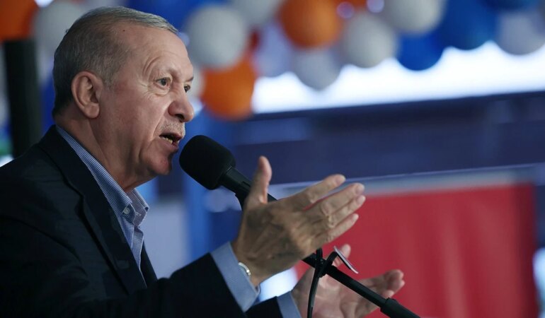 Erdoğan’dan fon açıklaması: Ekonomimiz bu sorunun üstesinden gelecek kapasitede, her türlü adımı atıyoruz.
