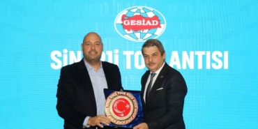 gesiaddan-bursa-is-dunyasina-verimlilik-ve-donusum-cagrisi-1791536294.jpg