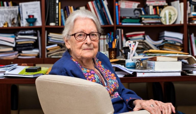 Felsefe alanında önemli bir isim olan Prof. Dr. İoanna Kuçuradi, vefat etti.