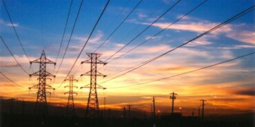 izmir-elektrik-kesintisi-5-ekim-pazartesi-elektrikler-ne-zaman-gelecek-1791118351756.jpg