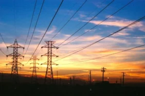 izmir-elektrik-kesintisi-6-ekim-sali-elektrikler-ne-zaman-gelecek-gdz-elektrik-duyurdu-1791203259160.webp