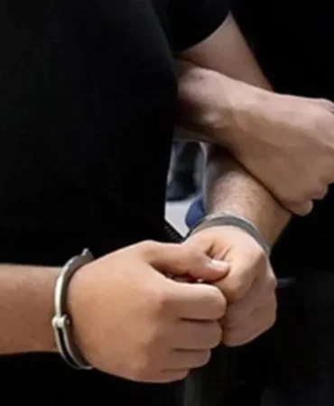 izmirde-feto-operasyonu-ihrac-polis-ve-ogretmenin-de-bulundugu-16-supheli-gozaltinda-1792478526624.j.webp