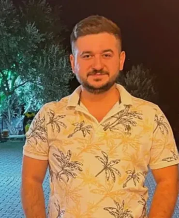 izmirde-restoran-dehseti-is-yeri-sahibi-ile-musteri-arasindaki-tartisma-kanli-bitti-1792353769513.pn_.webp