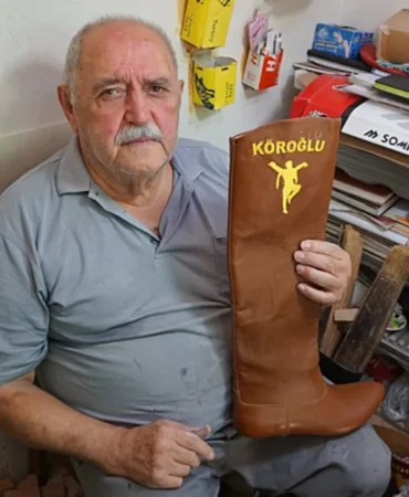 izmirde-yoruk-kulturunun-son-mirascisi-efelerin-zamanla-yarisan-mirasi-koruklu-cizmede-yarim-asri-as.webp