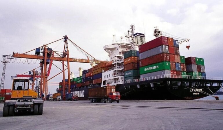 İzmir’in ihracatı, yılın ilk 9 ayında 11 milyar dolara yaklaşmış durumda.