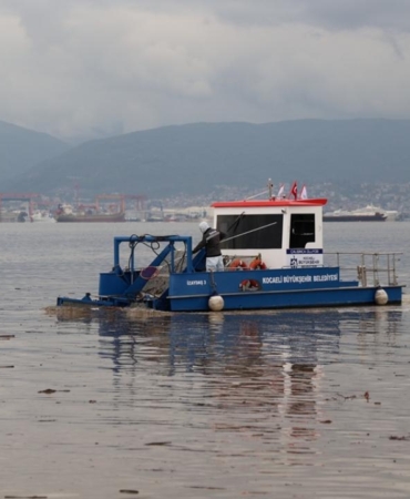 izmit-korfezi-cop-aa-2496493.jpg