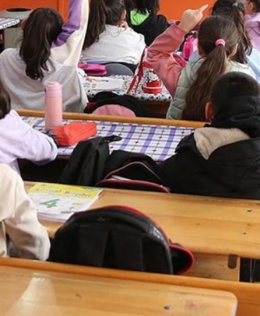 ogrenci-okul-2010707.jpg