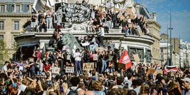 paris-eylem-1792478139.jpg