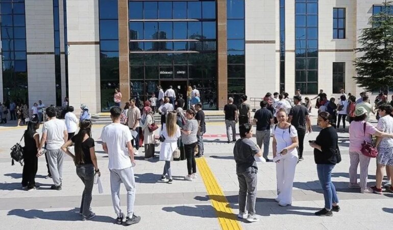 Bugün hangi sınav gerçekleştirilecek? 4 Ekim Pazar günü hangi sınav var?