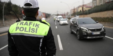 trafik-polisi-2296336.jpg