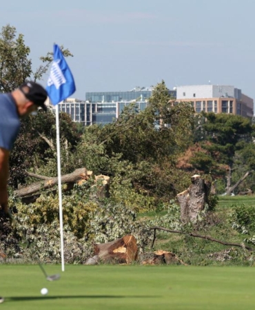 trump-golf-sahasi-reu-2495830.jpg