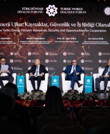 turk-dunyasi-diyalog-forumu-iletisim-baskanligi-2500014.jpg